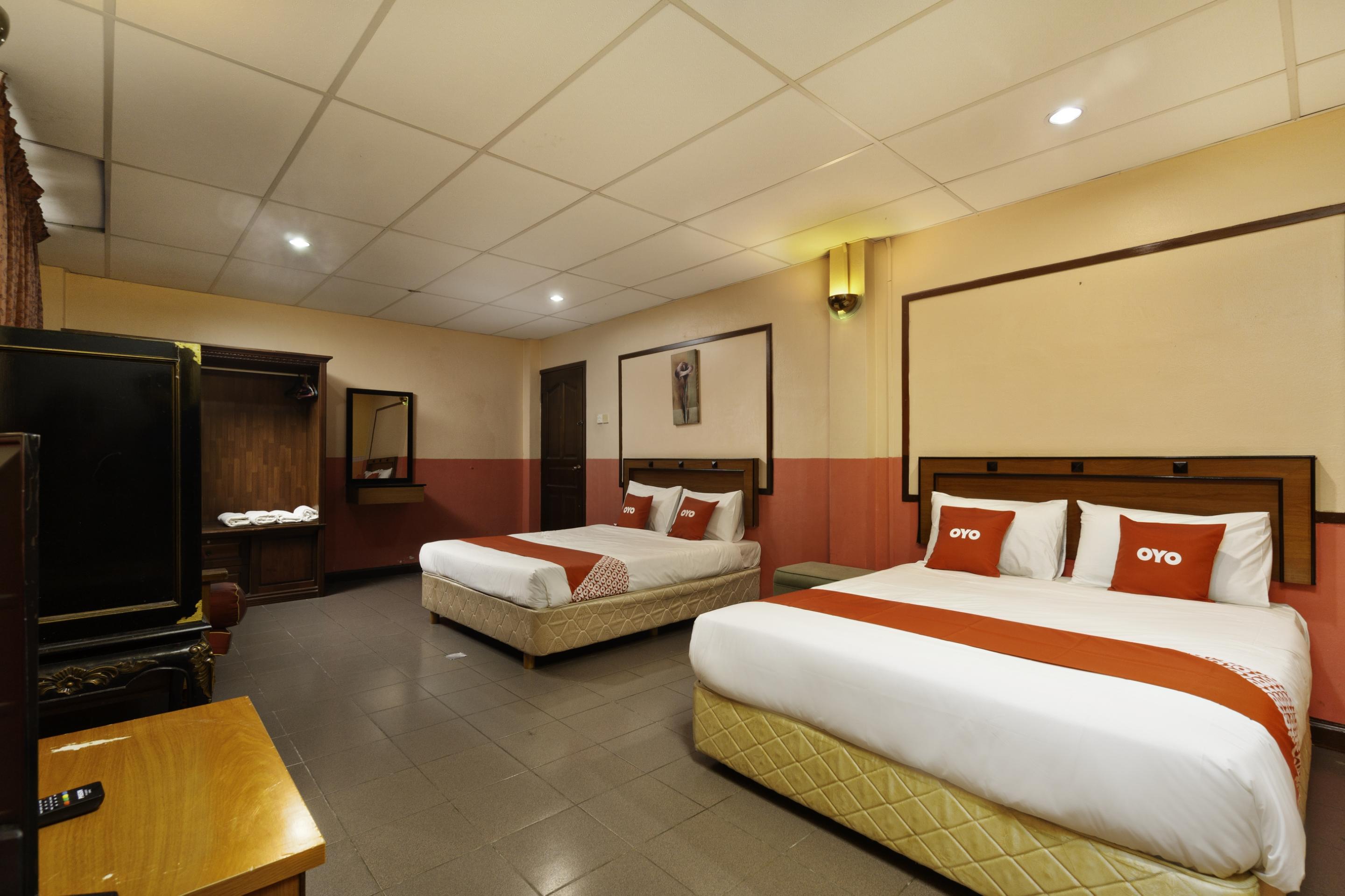 Hotel Dj Palace Lumut Kültér fotó