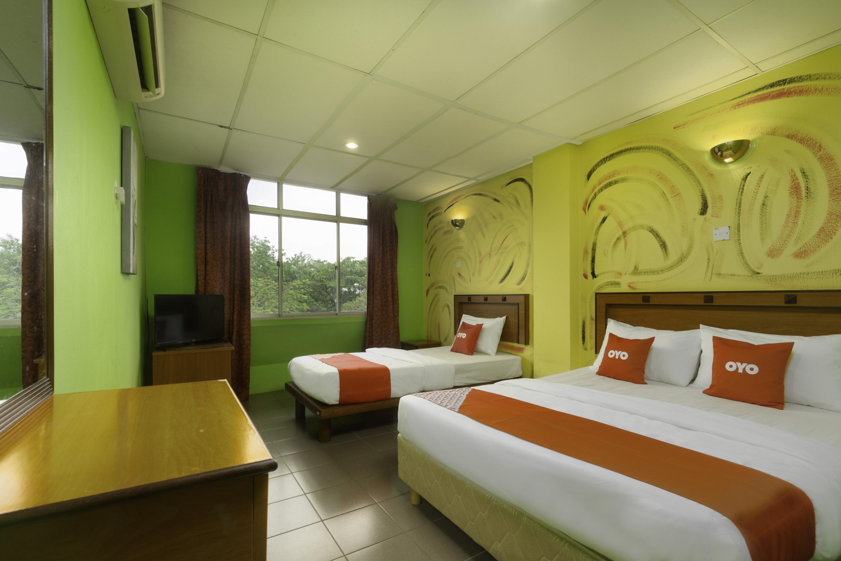 Hotel Dj Palace Lumut Kültér fotó