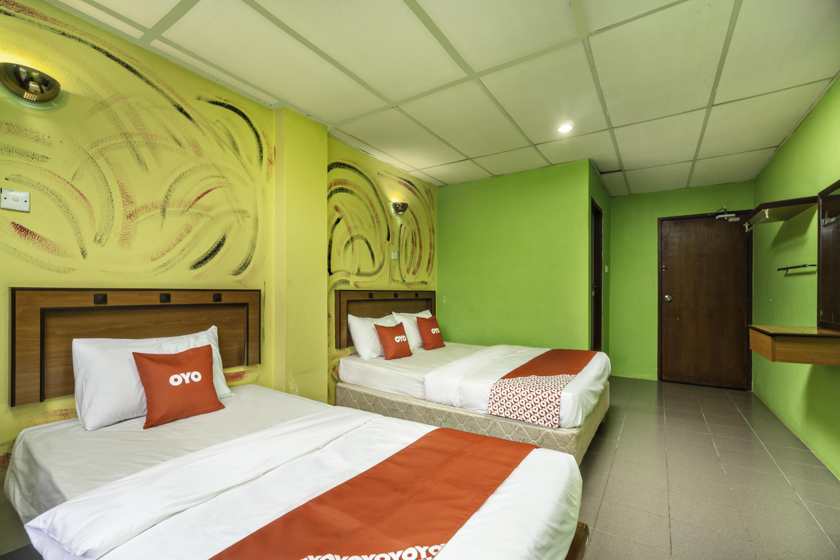 Hotel Dj Palace Lumut Kültér fotó