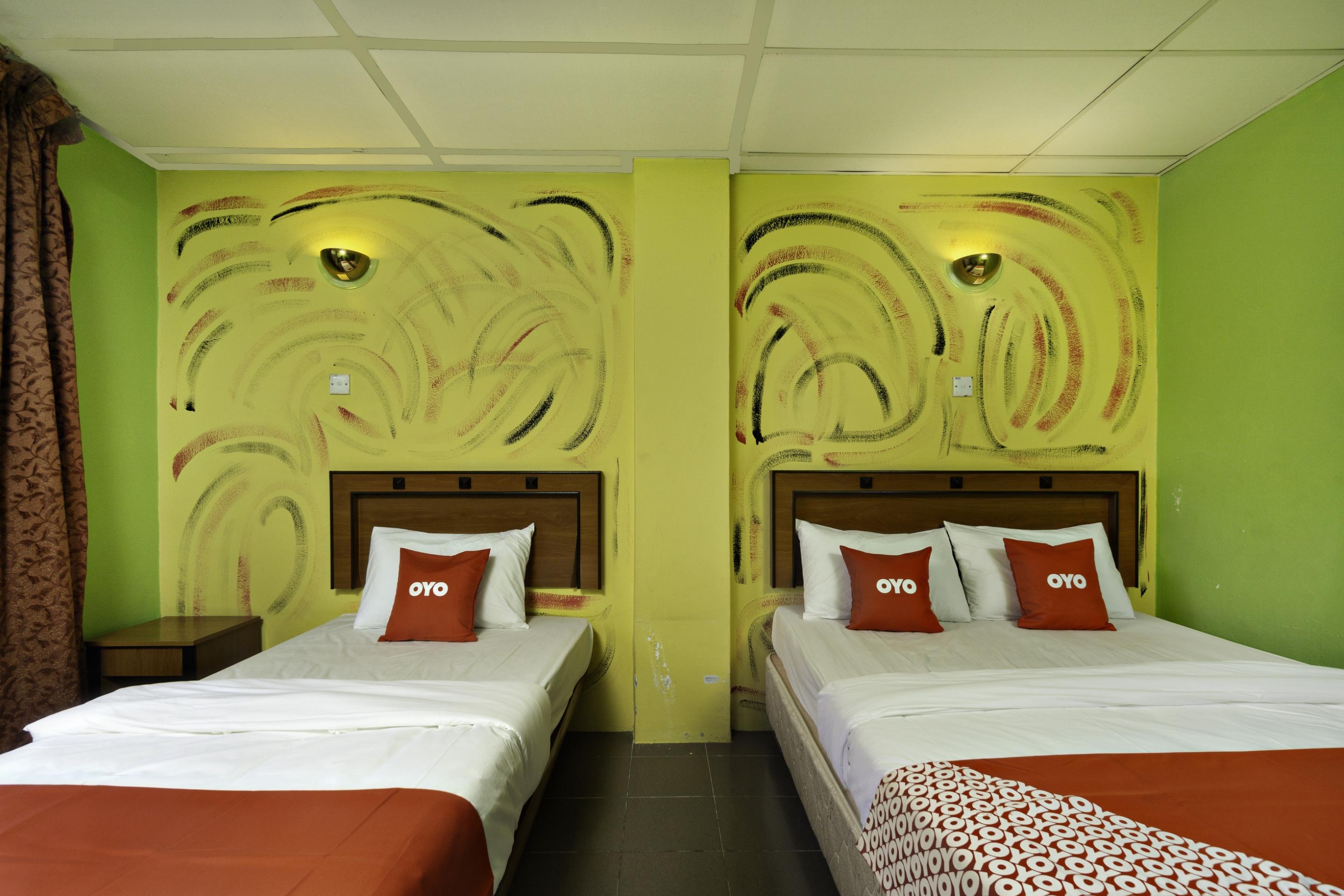 Hotel Dj Palace Lumut Kültér fotó